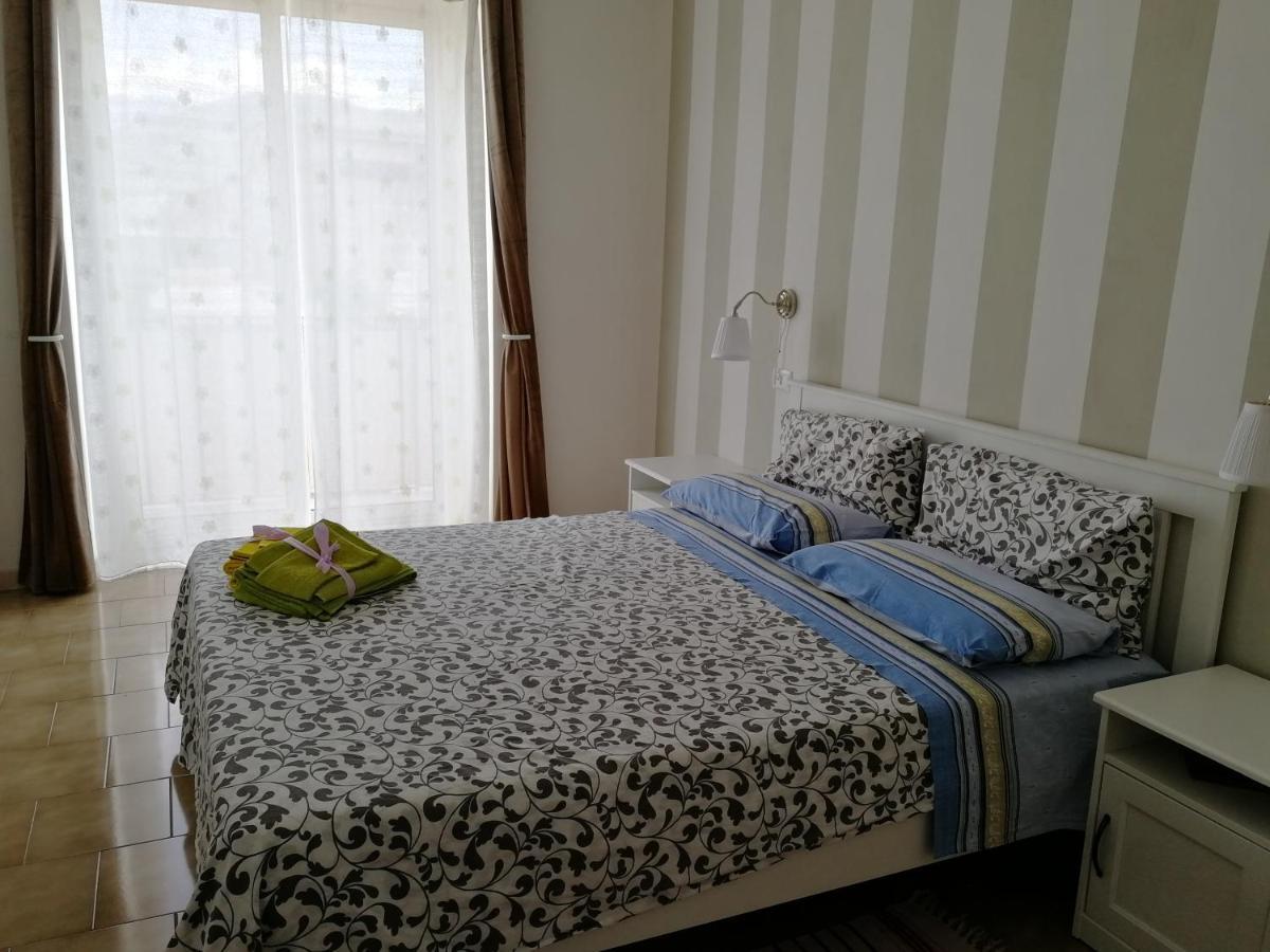 놀라 Casa Castellano B&B 외부 사진