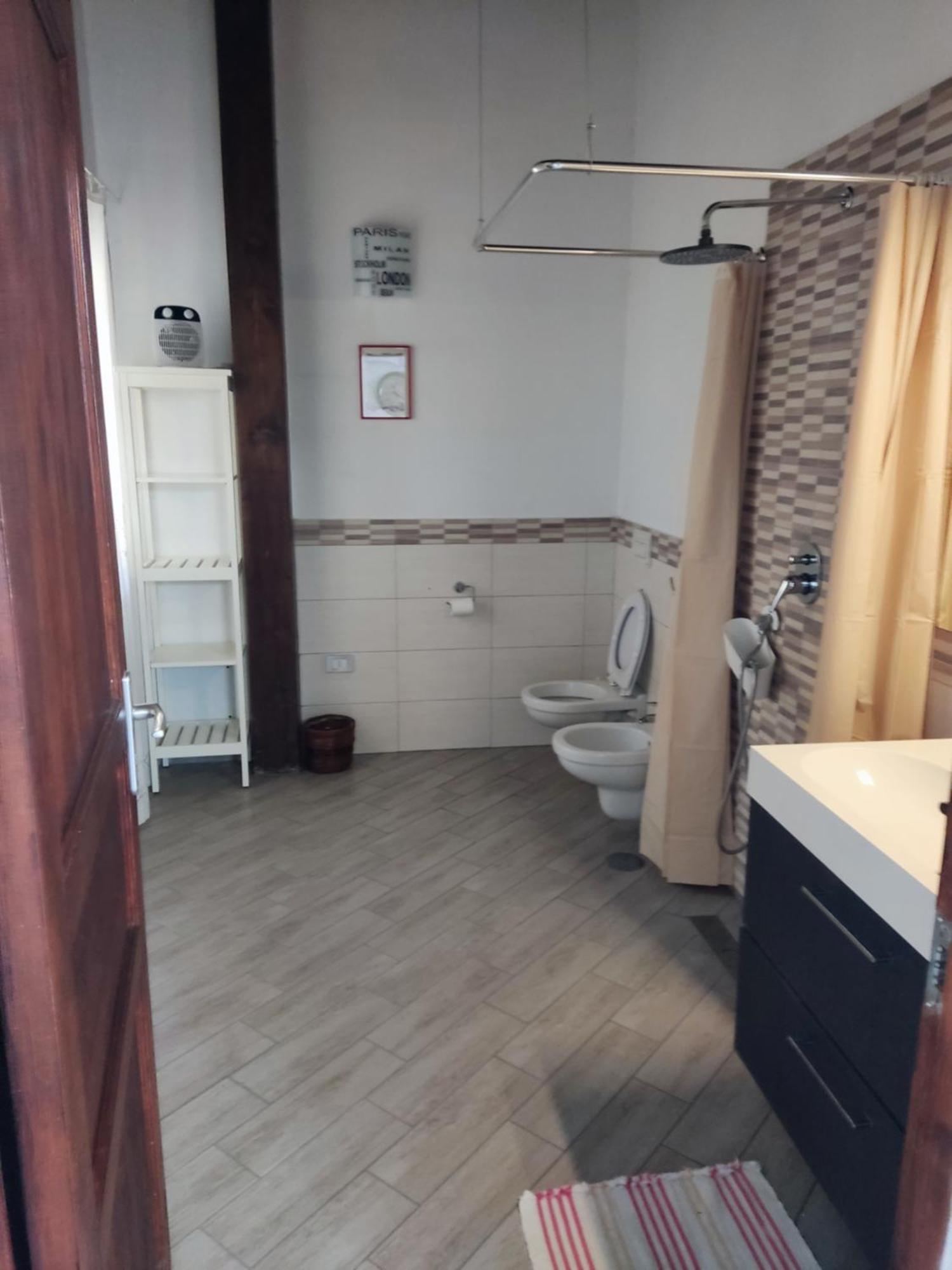 놀라 Casa Castellano B&B 외부 사진